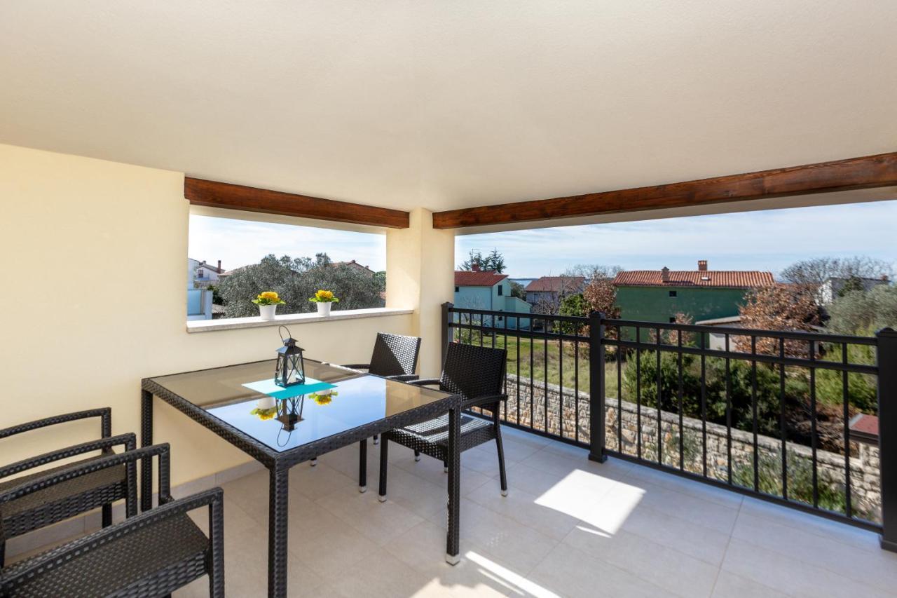 Apartments Krusec Pula Exterior foto